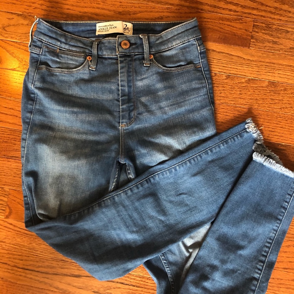 abercrombie jeans